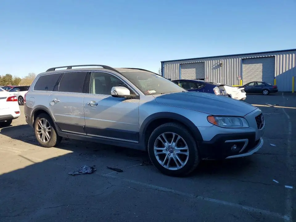 2016 VOLVO XC70 T5 PREMIER  