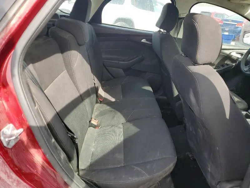 2017 FORD FOCUS SE  