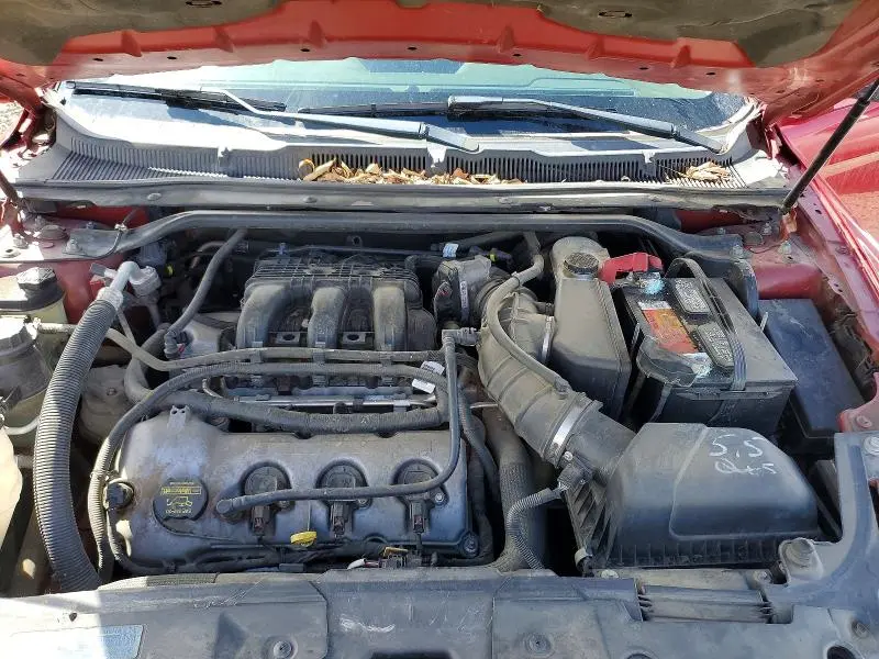 2011 FORD TAURUS LIMITED  