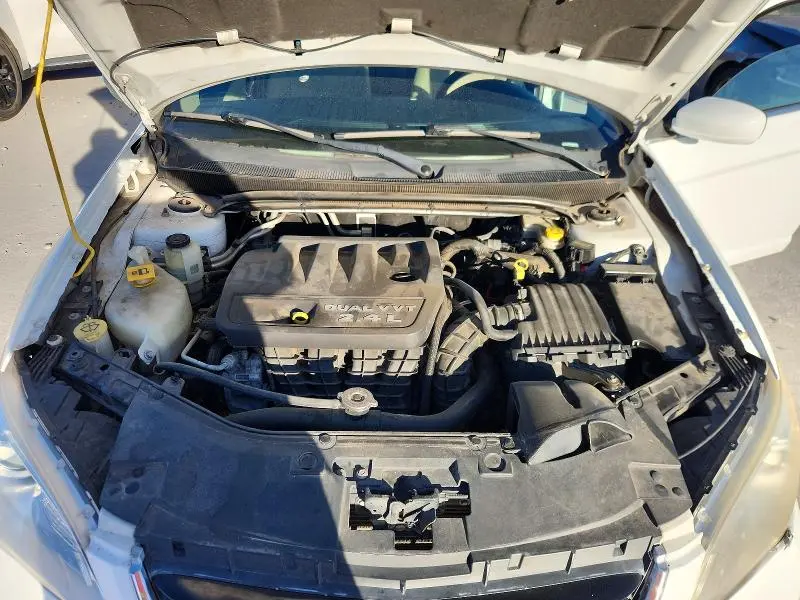 2014 CHRYSLER 200 LX  