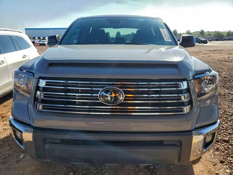 2021 TOYOTA TUNDRA CREWMAX SR5  