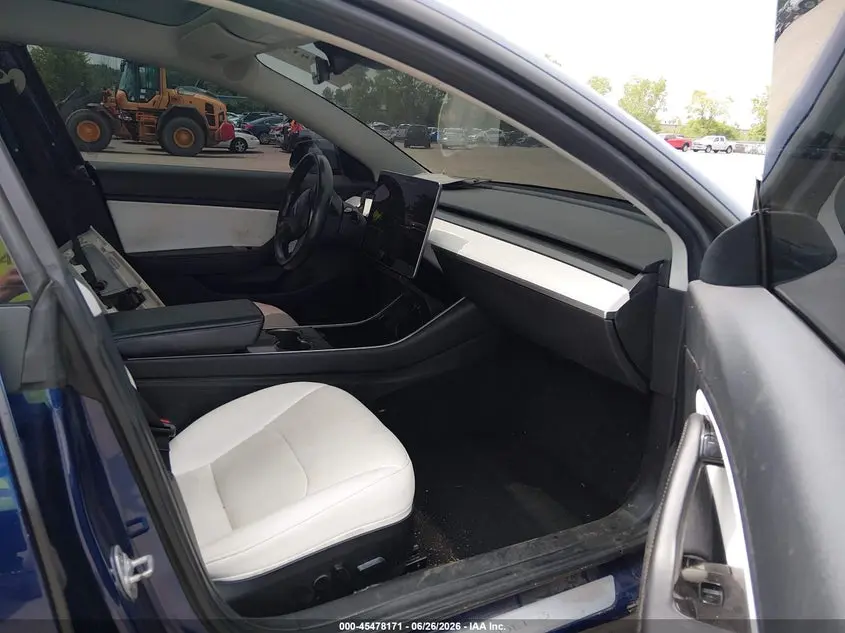 2018 TESLA MODEL 3 LONG RANGE/MID RANGE
