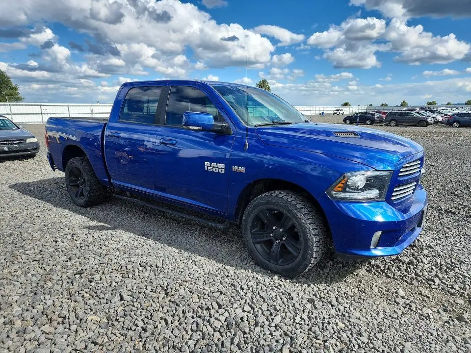2015 RAM 1500 SPORT  