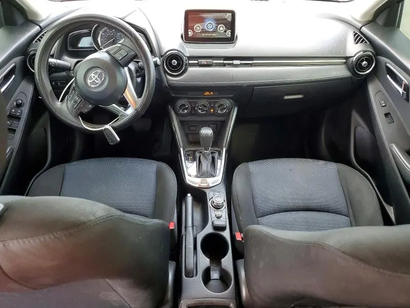2018 TOYOTA YARIS IA BASE  