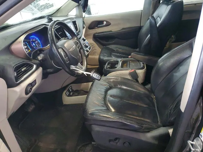 2017 CHRYSLER PACIFICA TOURING L  