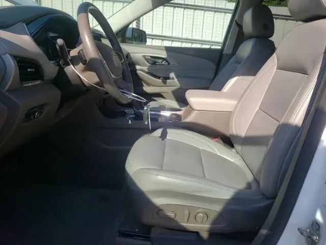 2020 CHEVROLET TRAVERSE LT  