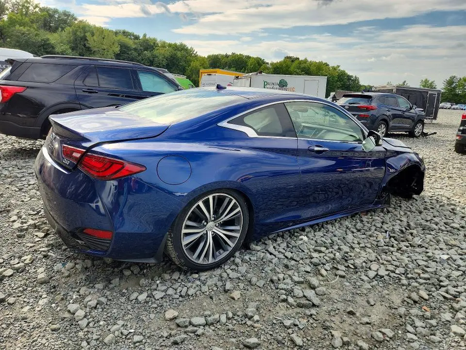 2019 INFINITI Q60 3.0T LUXE  