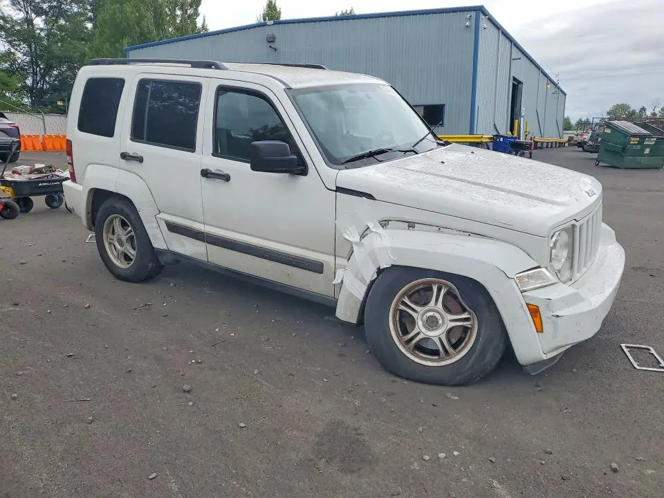 2011 JEEP LIBERTY SPORT  