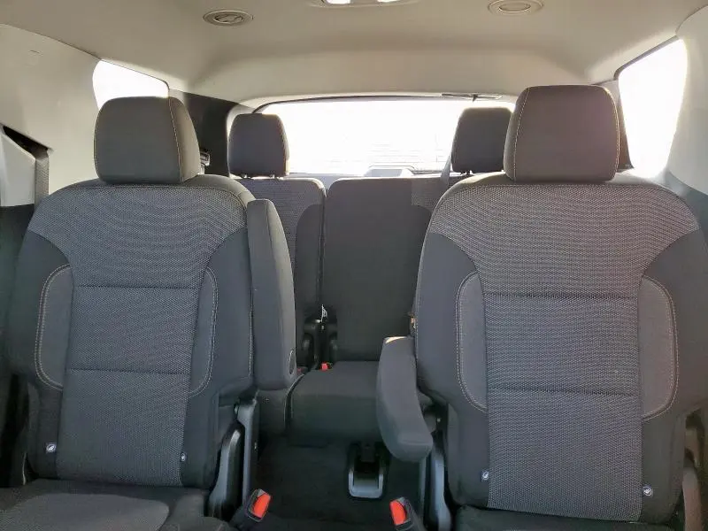 2019 CHEVROLET TRAVERSE LT  