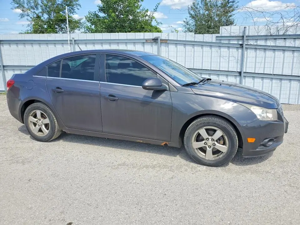 2011 CHEVROLET CRUZE LT  