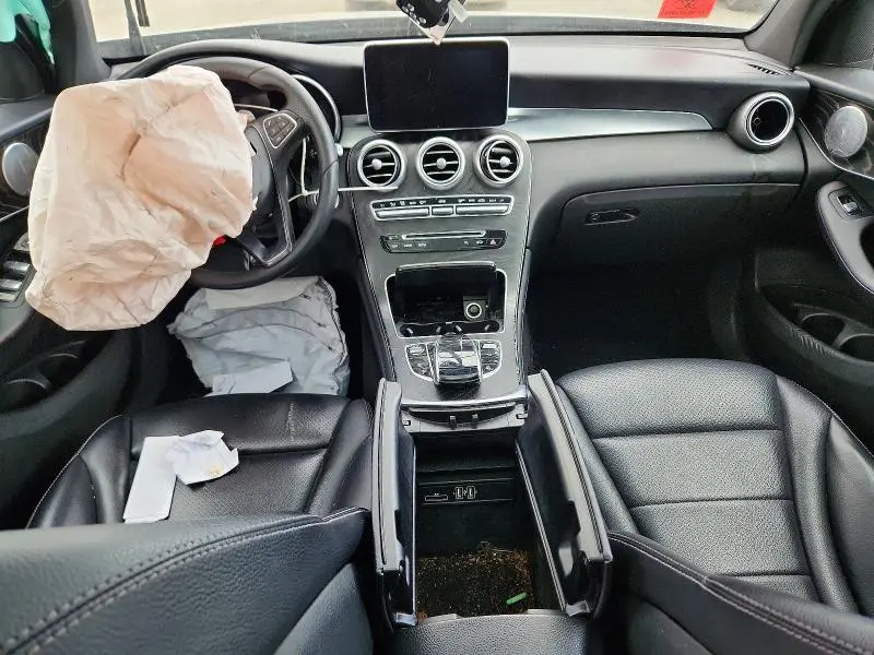 2018 MERCEDES-BENZ GLC 300 4MATIC  