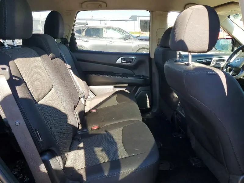 2018 NISSAN PATHFINDER S  