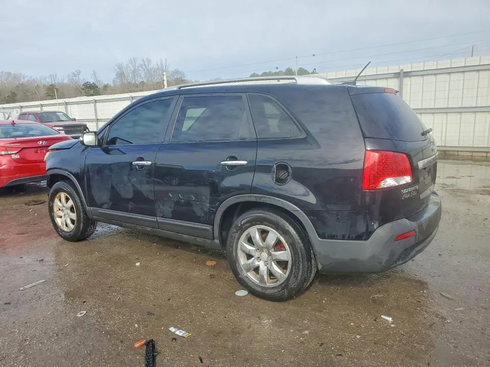2011 KIA SORENTO LX  