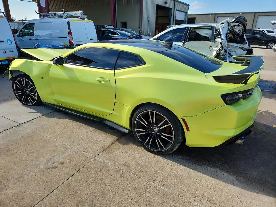 2020 CHEVROLET CAMARO LS  