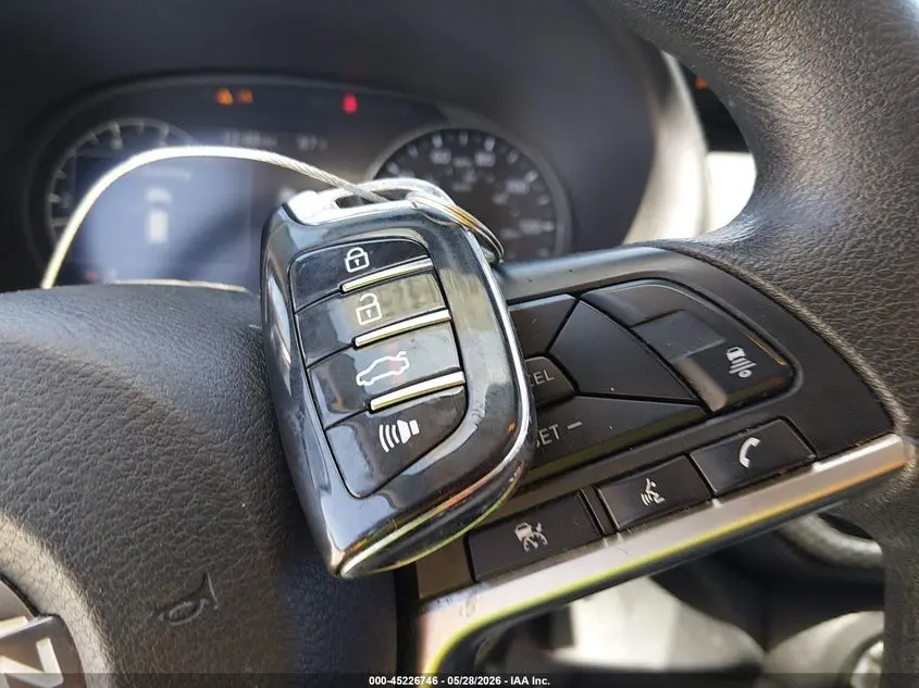 2024 NISSAN KICKS SV XTRONIC CVT
