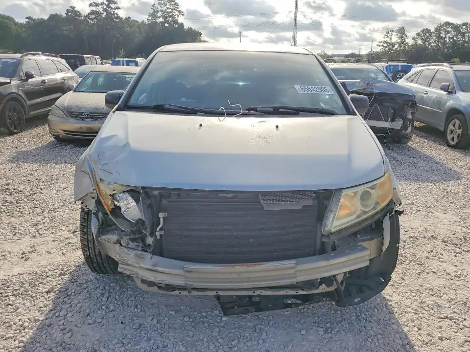 2011 HONDA ODYSSEY LX  