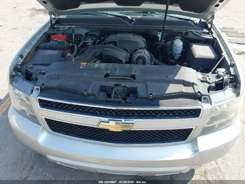 2011 CHEVROLET SUBURBAN 1500 LT1