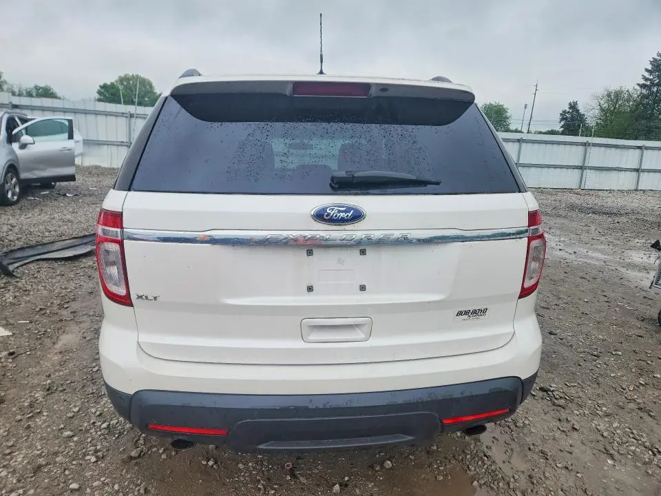 2011 FORD EXPLORER XLT  
