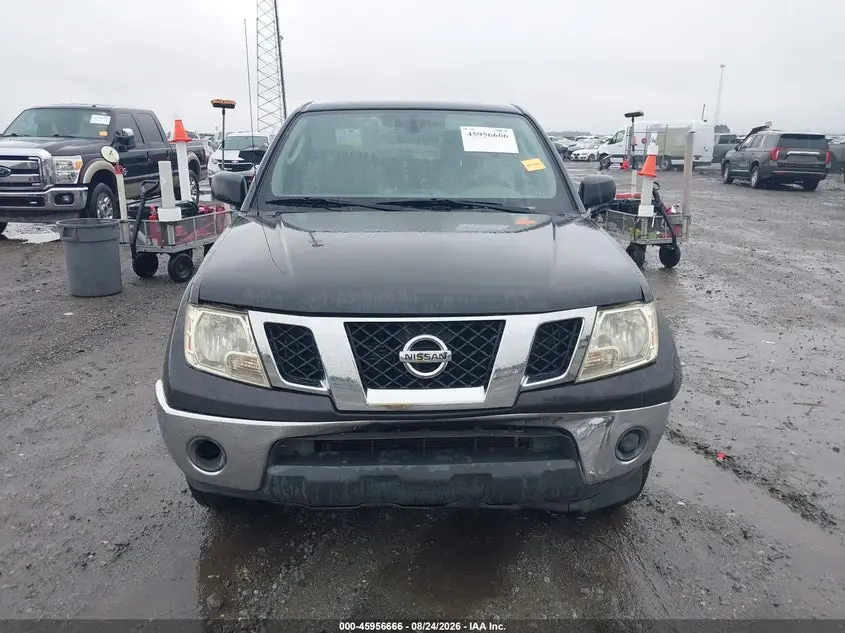 2011 NISSAN FRONTIER SV