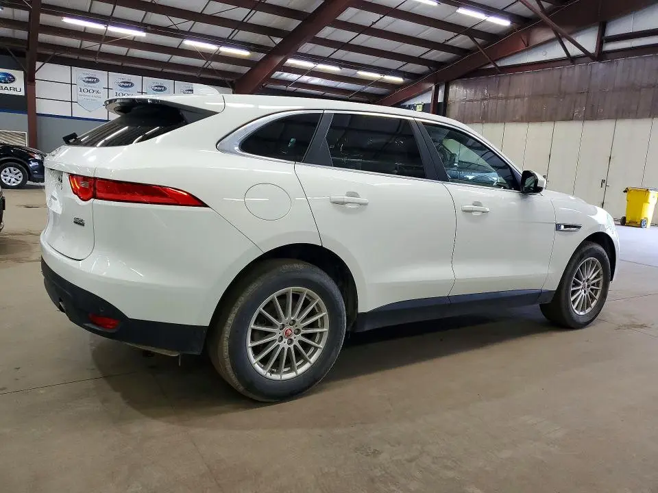 2019 JAGUAR F-PACE   