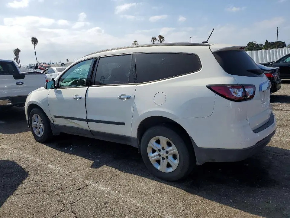 2015 CHEVROLET TRAVERSE LS  