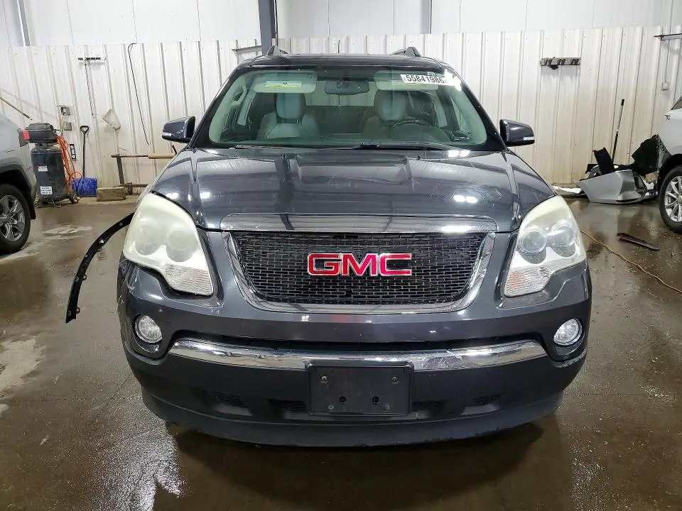 2011 GMC ACADIA SLT-1  