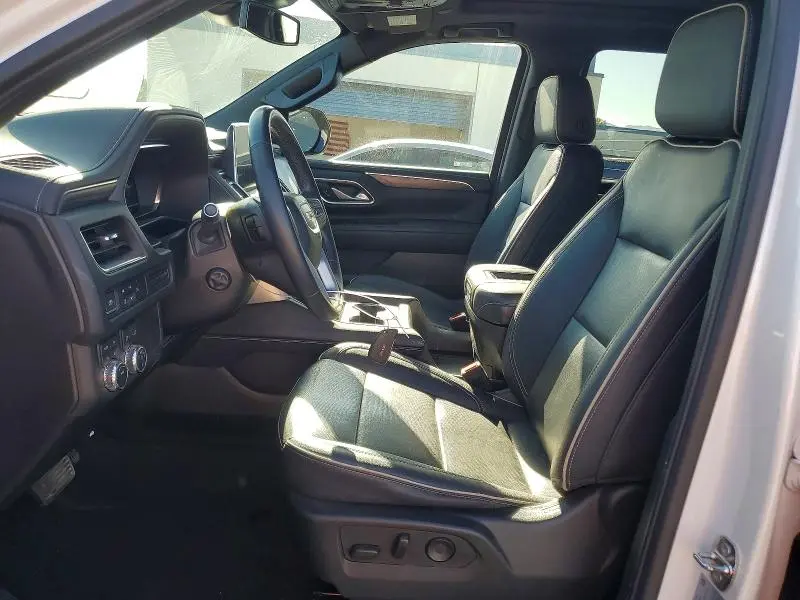 2024 GMC YUKON XL K1500 SLT  