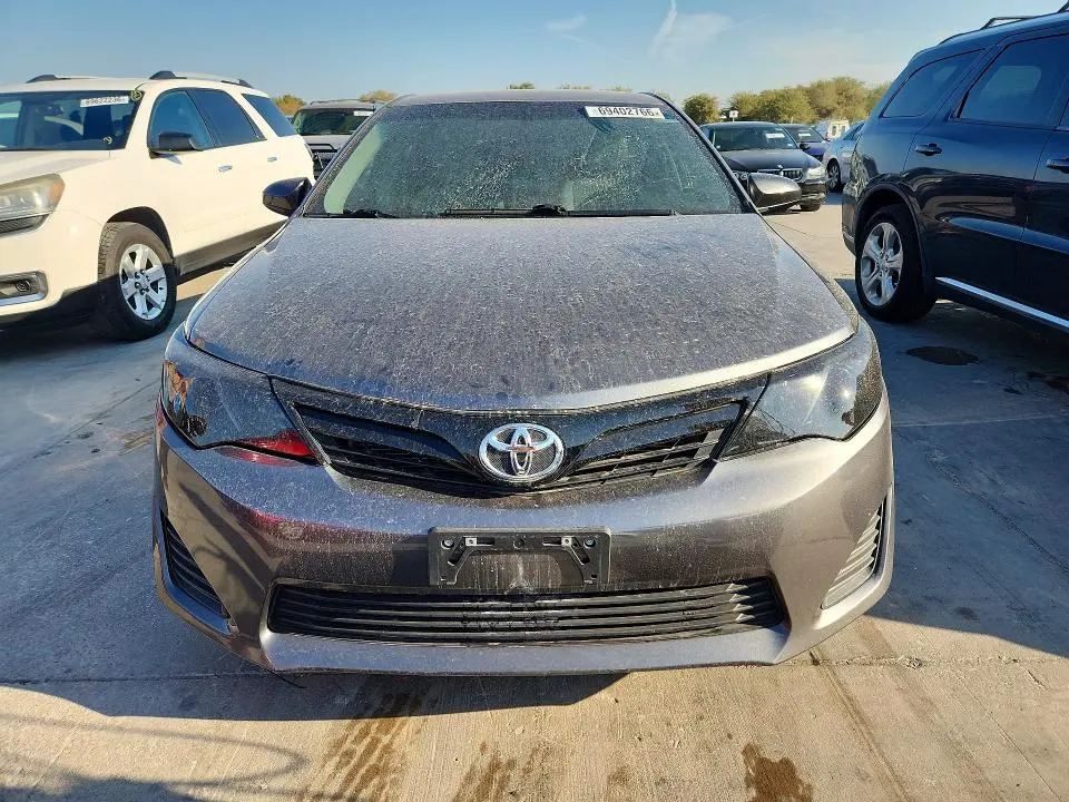 2014 TOYOTA CAMRY LE  