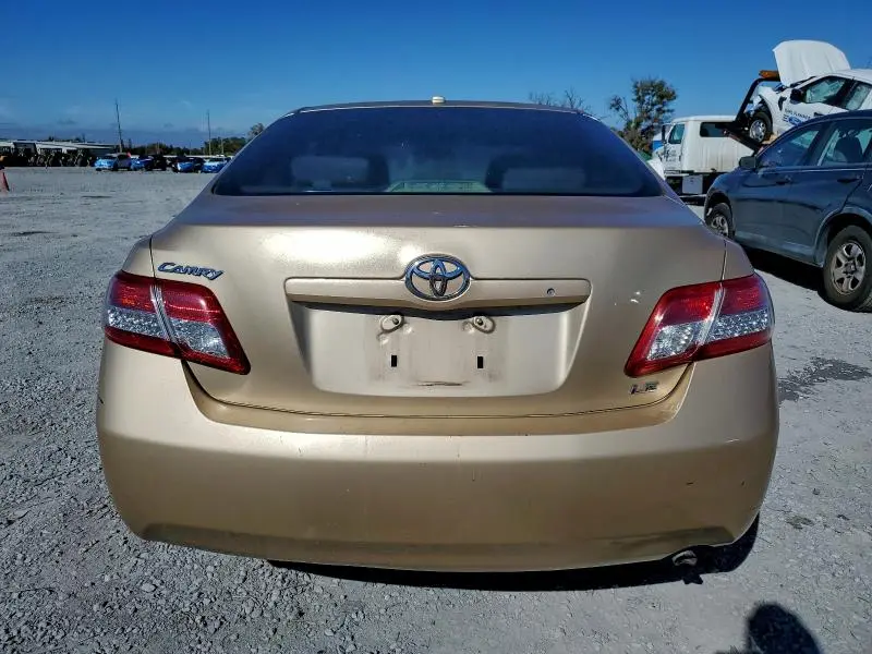2011 TOYOTA CAMRY   