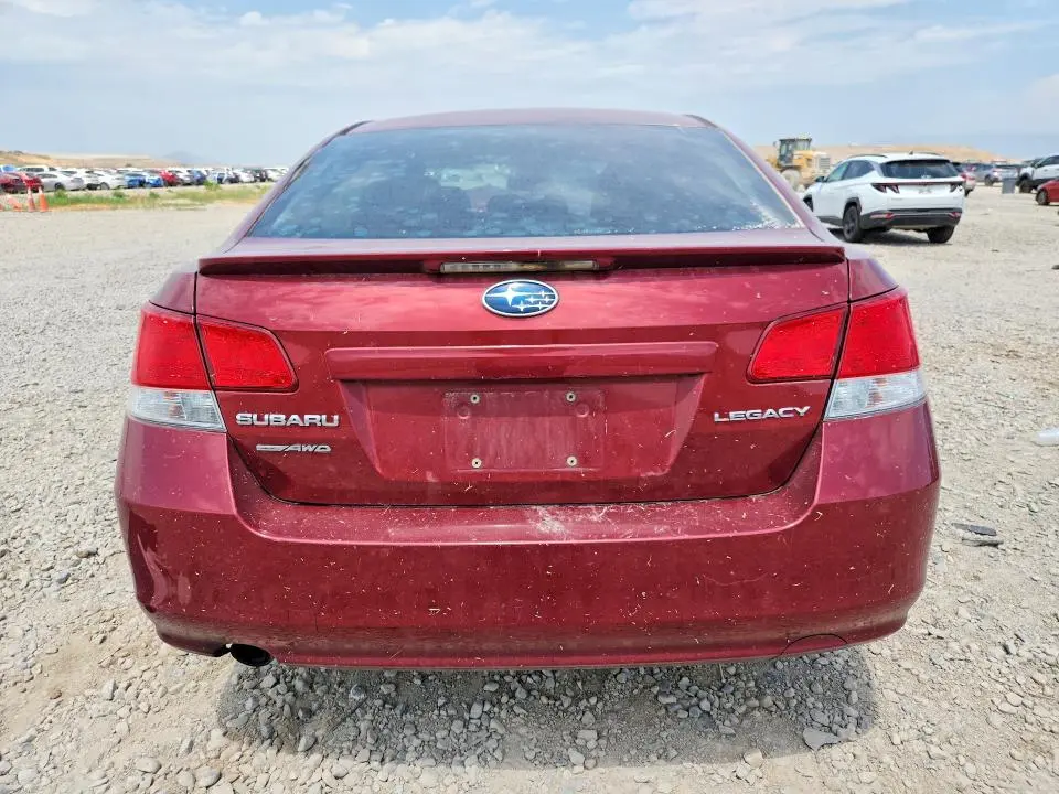 2013 SUBARU LEGACY 2.5I PREMIUM  