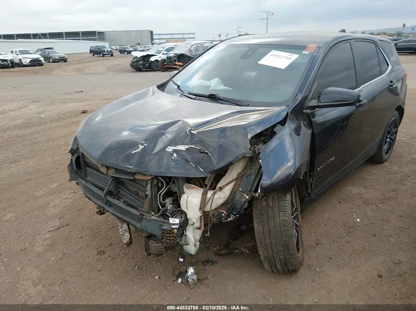 2021 CHEVROLET EQUINOX FWD LT