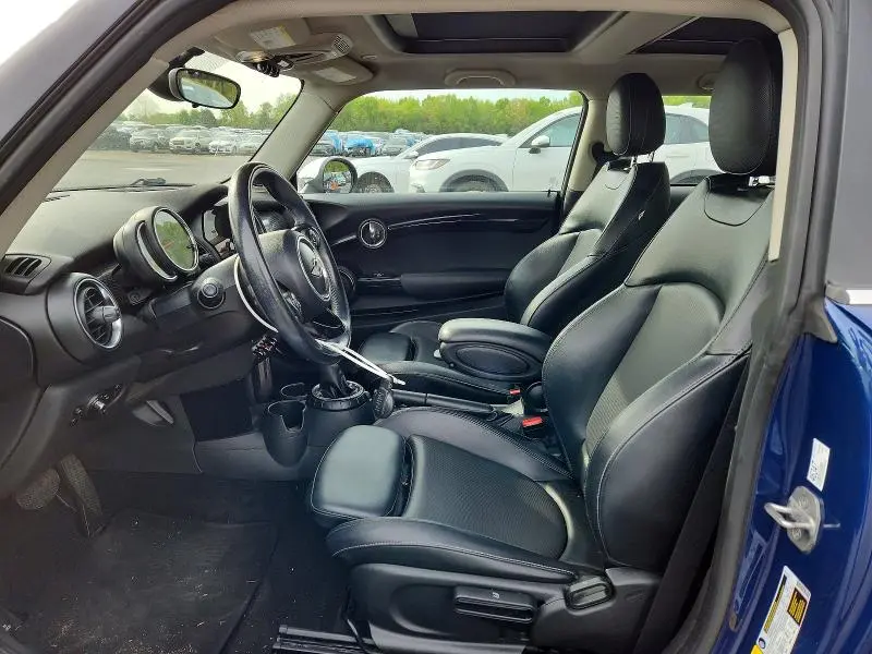2015 MINI COOPER S  
