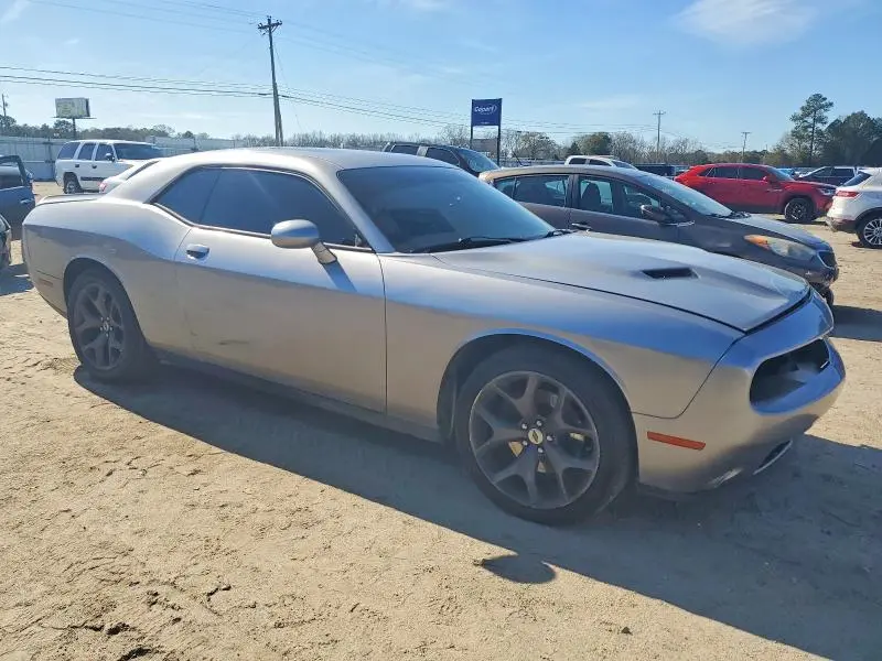 2018 DODGE CHALLENGER SXT  