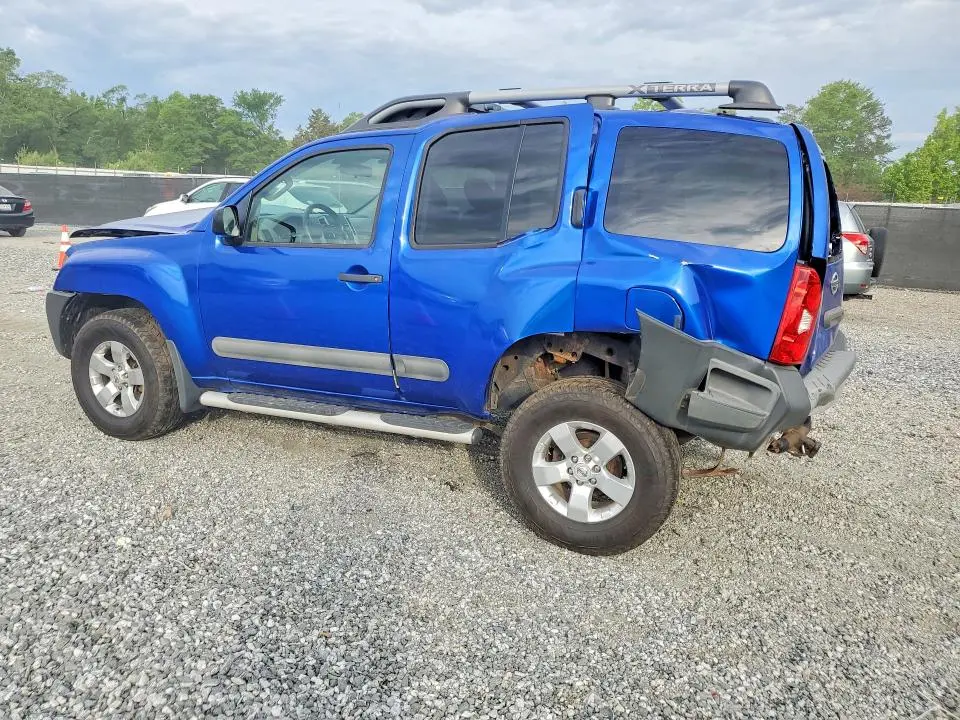 2013 NISSAN XTERRA X  
