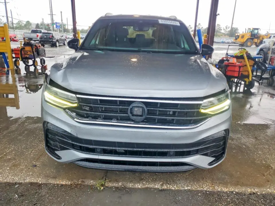 2022 VOLKSWAGEN TIGUAN SE R-LINE BLACK  