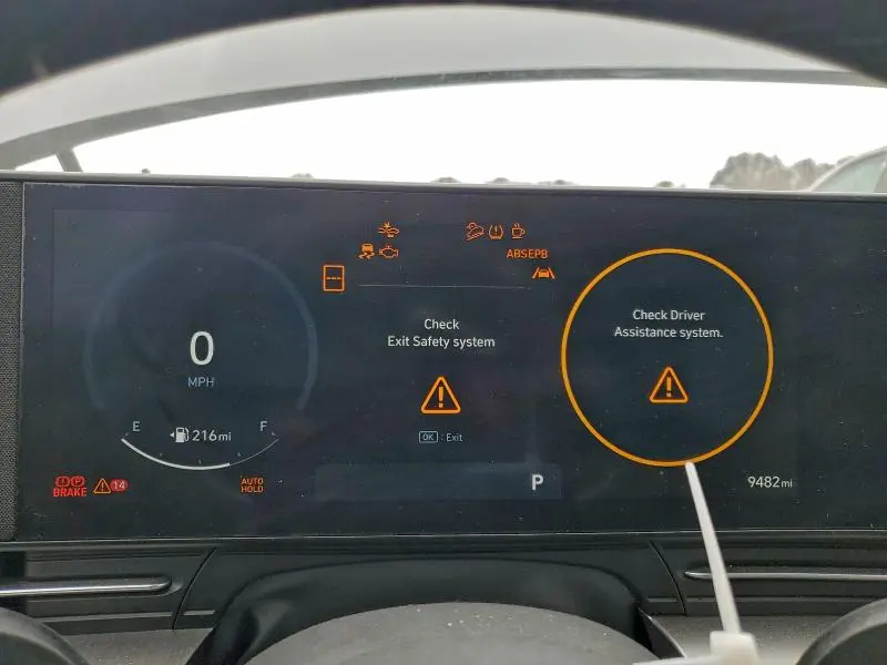 2024 HYUNDAI KONA LIMITED  