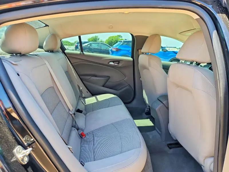 2016 CHEVROLET CRUZE LS  