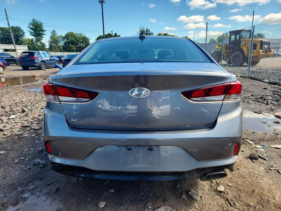 2018 HYUNDAI SONATA SE  
