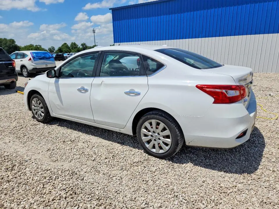 2016 NISSAN SENTRA SV  
