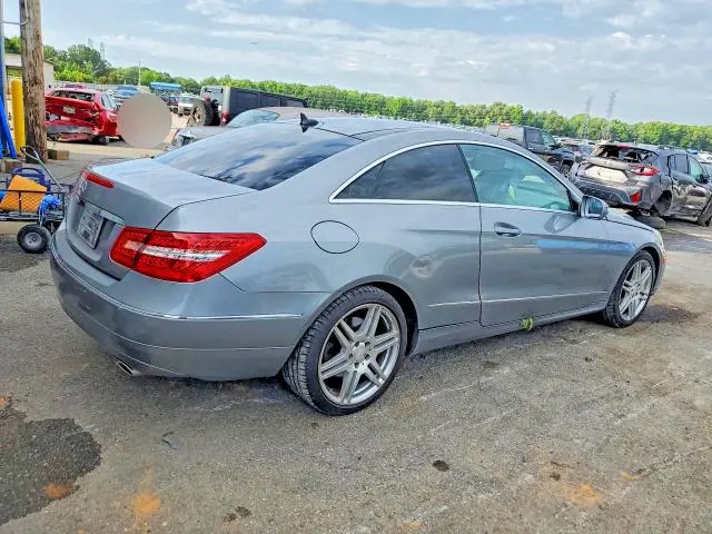 2010 MERCEDES-BENZ E 350  