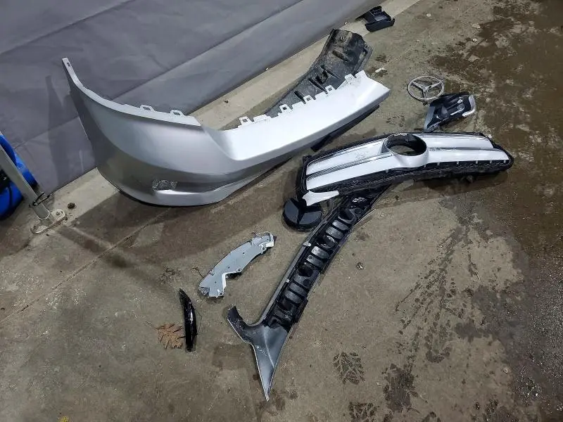 2015 MERCEDES-BENZ GLA 250 4MATIC  