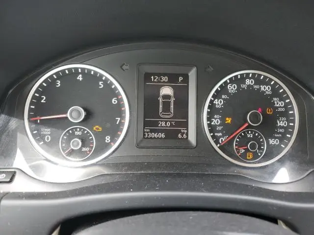 2014 VOLKSWAGEN TIGUAN S  
