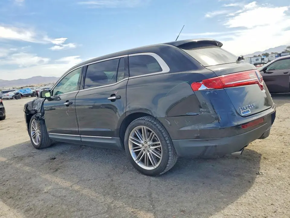 2015 LINCOLN MKT   