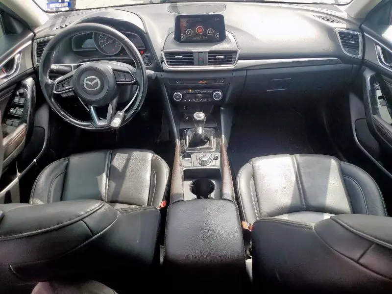 2018 MAZDA 3 TOURING