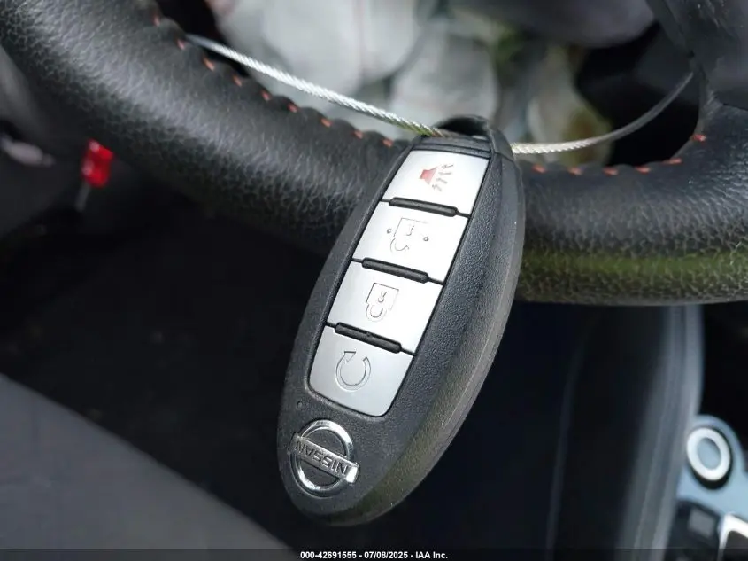 2020 NISSAN KICKS SR XTRONIC CVT