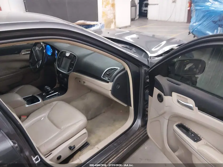 2013 CHRYSLER 300 MOTOWN