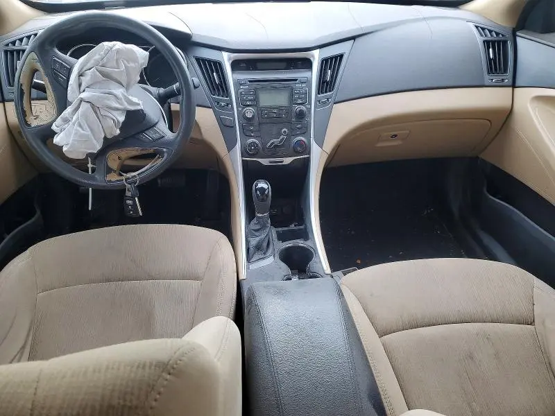 2011 HYUNDAI SONATA GLS  