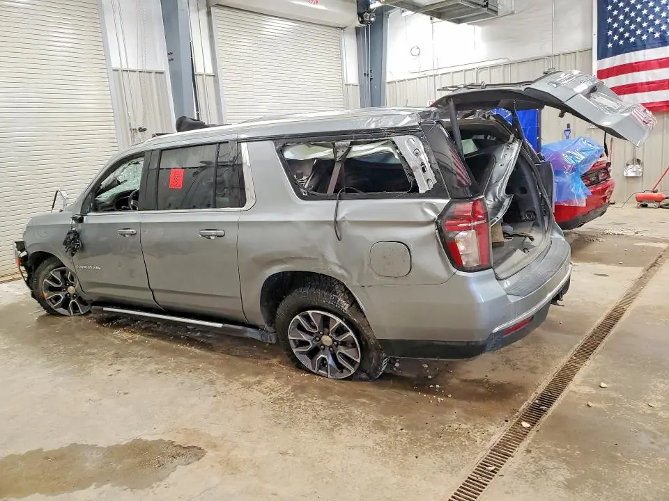2024 CHEVROLET SUBURBAN K1500 LT  