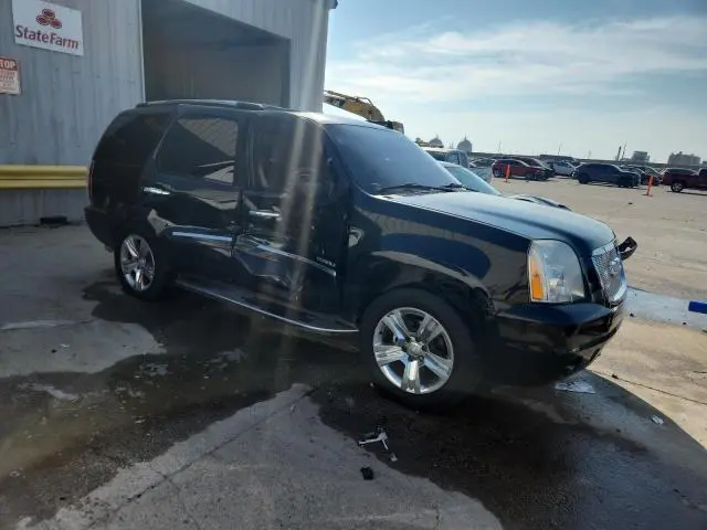 2013 GMC YUKON DENALI  