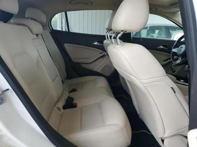 2019 MERCEDES-BENZ GLA 250 4MATIC  
